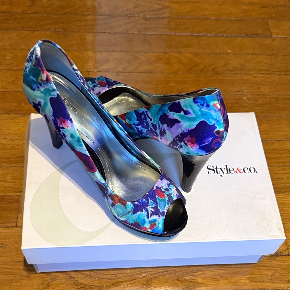 Style & Co. Women's Colorful Peep Toe Heels
